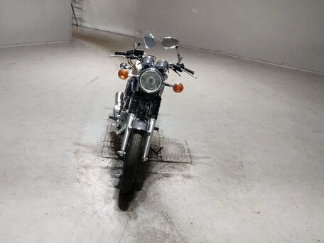 2021 Yamaha SR400, синий, 569000 рублей, вид 3