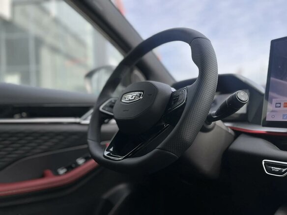 2026 Belgee X50+, серый, 2699990 рублей - вид 9