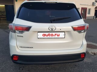 2014 Toyota Highlander III (XU50), белый, 2650000 рублей, вид 4