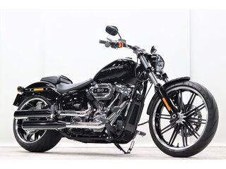 2021 Harley-Davidson Breakout, чёрный, 1900000 рублей, вид 2