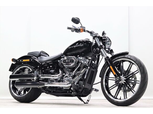 2021 Harley-Davidson Breakout, чёрный, 1900000 рублей - вид 1