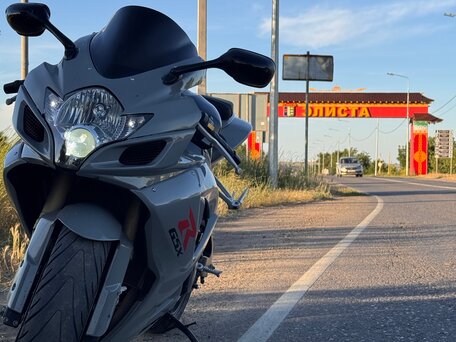 2007 Suzuki GSX-R 600, серый, 321000 рублей, вид 1
