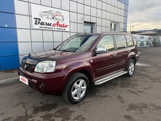 2004 Nissan X-Trail I Рестайлинг, красный, 747000 рублей, вид 2