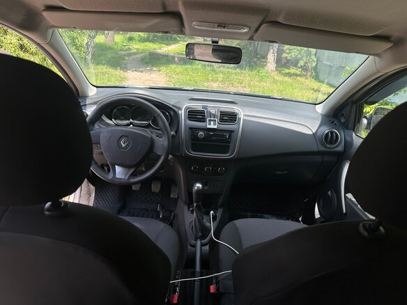 2018 Renault Logan II, бежевый, 650000 рублей - вид 8