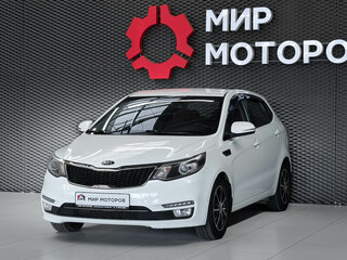 2016 Kia Rio III Рестайлинг, белый, 1180000 рублей, вид 1