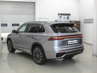 2026 Geely Monjaro I, серебристый, 4899990 рублей, вид 2