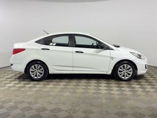 2013 Hyundai Solaris I, белый, 550000 рублей, вид 5