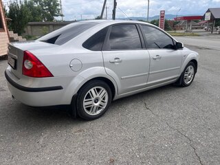2008 Ford Focus II, серебристый, 650000 рублей, вид 3