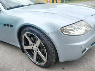 2007 Maserati Quattroporte V, голубой, 1400000 рублей, вид 3