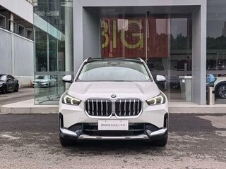 2023 BMW X1 Long 20Li sDrive II (F48) Рестайлинг, белый, 1815000 рублей, вид 3