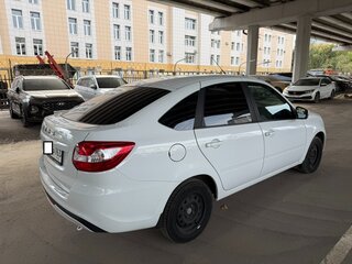 2024 Lada (ВАЗ) Granta I Рестайлинг, белый, 750000 рублей, вид 4