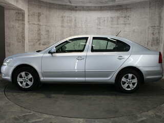 2013 Skoda Octavia II (A5) Рестайлинг, серебристый, 675000 рублей, вид 5