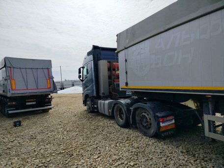 2019 Volvo FH, синий, 6868800 рублей, вид 4