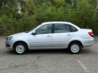 2026 Lada (ВАЗ) Granta I Рестайлинг, серый, 1088000 рублей, вид 2