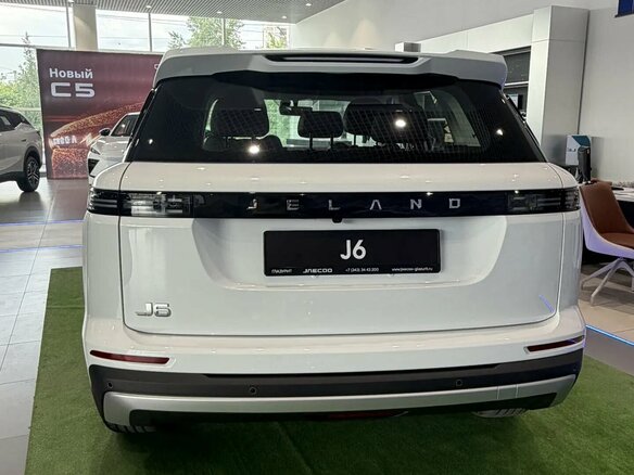 2026 Jeland J6, белый, 2749000 рублей - вид 9