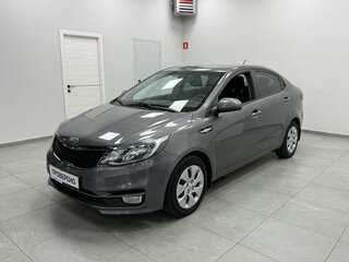2016 Kia Rio III Рестайлинг, серый, 840000 рублей, вид 1