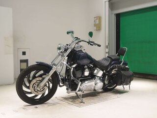 2008 Harley-Davidson Softail Custom, синий, 712000 рублей, вид 4