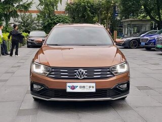 2018 Volkswagen C-Trek, оранжевый, 1417000 рублей, вид 2