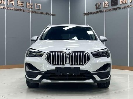2023 BMW X1 Long 20Li sDrive II (F48) Рестайлинг, белый, 2495000 рублей, вид 3