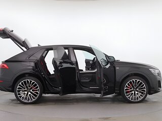 2026 Audi Q8 50 TDI I (4M) Рестайлинг, чёрный, 11930000 рублей, вид 4