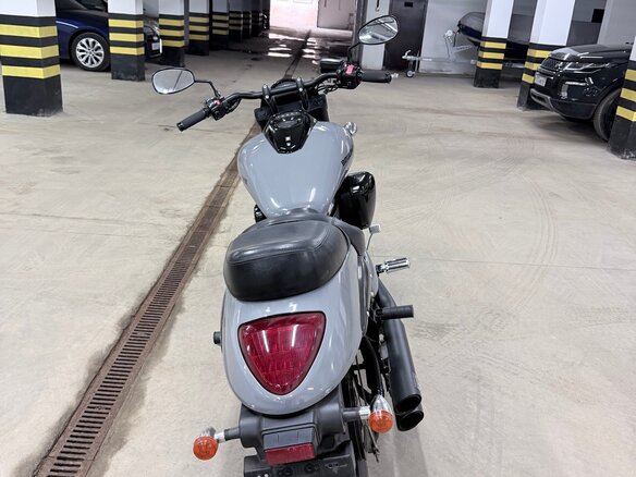 2019 Suzuki Boulevard M50, серый, 690000 рублей - вид 3