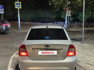 2009 Ford Focus II Рестайлинг, серебристый, 580000 рублей, вид 4