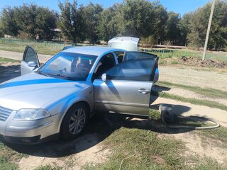 2001 Volkswagen Passat B5 Рестайлинг, серебристый, 500000 рублей, вид 1