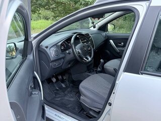 2019 Renault Sandero Stepway II Рестайлинг, серебристый, 1050000 рублей, вид 5