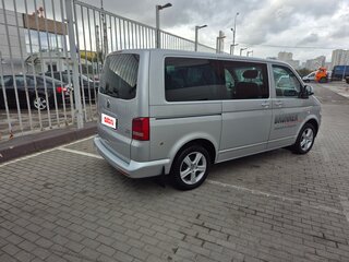 2013 Volkswagen Multivan T5 Рестайлинг, серебристый, 2345000 рублей, вид 3