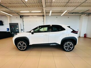 2020 Toyota Yaris Cross I, белый, 2149999 рублей, вид 3