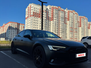 2021 Audi A6 45 TFSI V (C8), чёрный, 4800000 рублей, вид 3