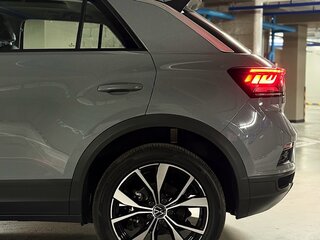 2026 Volkswagen T-Roc I Рестайлинг, белый, 2310000 рублей, вид 4