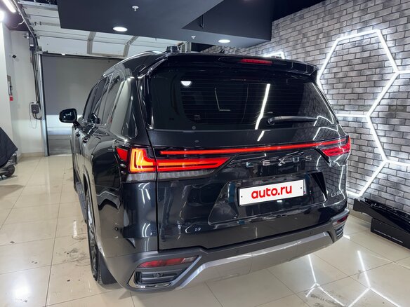 2022 Lexus LX 600 IV, чёрный, 13900000 рублей - вид 5