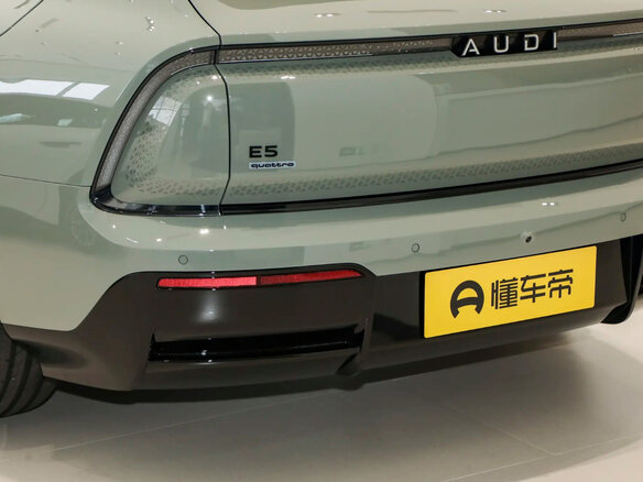 2026 Audi E5 100 kWh, зелёный, 6990000 рублей - вид 6