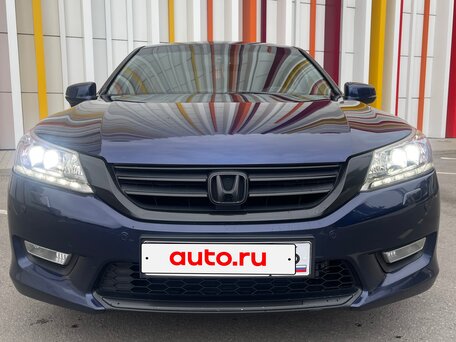 2013 Honda Accord IX, синий, 1730000 рублей, вид 3
