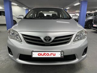 2011 Toyota Corolla X (E140, E150) Рестайлинг, серебристый, 1099000 рублей, вид 2