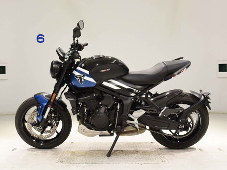2024 Triumph Trident 660, чёрный, 967200 рублей, вид 2