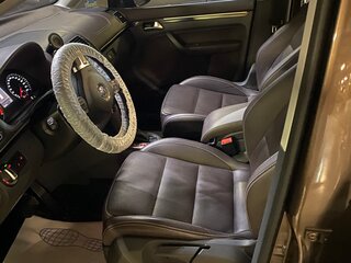 2012 Volkswagen Touran I Рестайлинг 2, коричневый, 1350000 рублей, вид 4