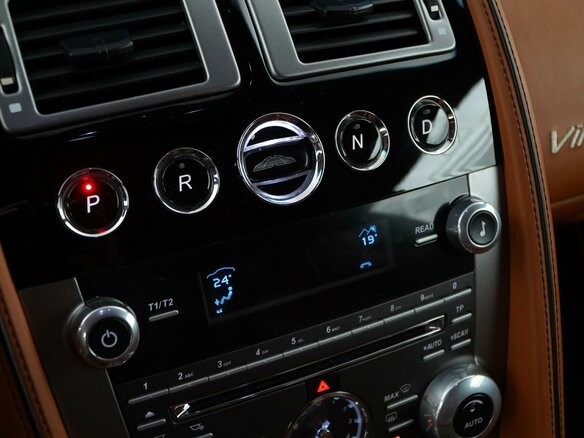 2012 Aston Martin Virage II, чёрный, 5349046 рублей - вид 15