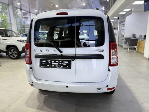 2026 Lada (ВАЗ) Largus I Рестайлинг, белый, 1892000 рублей - вид 5