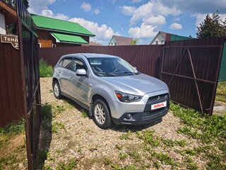 2010 Mitsubishi ASX I, серебристый, 900000 рублей, вид 4