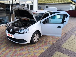 2017 Renault Logan II, белый, 570000 рублей, вид 2
