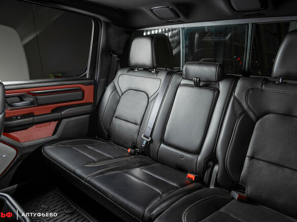 2025 Ram 1500 Crew Cab V Рестайлинг, чёрный, 9290000 рублей - вид 16