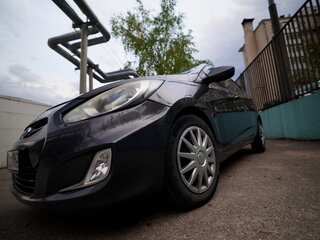 2013 Hyundai Solaris I, серый, 500000 рублей, вид 5