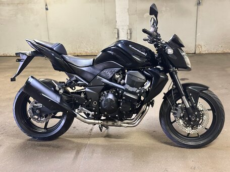 2010 Kawasaki Z 750, чёрный, 635000 рублей, вид 1