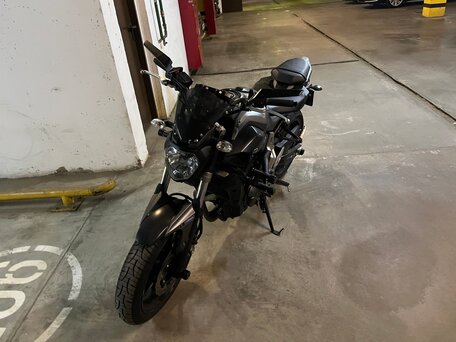 2016 Yamaha MT-07 (FZ-07), серый, 630000 рублей, вид 4