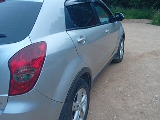 2013 SsangYong Actyon II Рестайлинг, серебристый, 700000 рублей, вид 4
