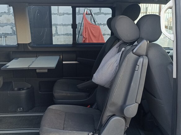 2013 Volkswagen Multivan T5 Рестайлинг, чёрный, 1940000 рублей - вид 32