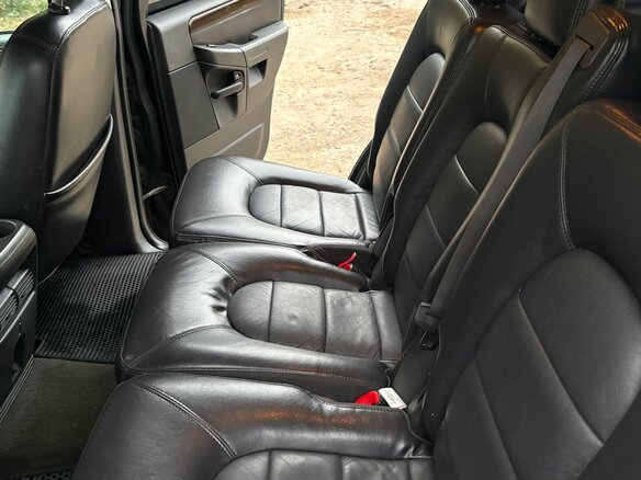 2005 Ford Explorer III, чёрный - вид 35