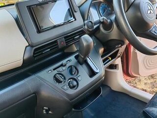 2020 Mitsubishi eK Wagon IV, красный, 870000 рублей, вид 5